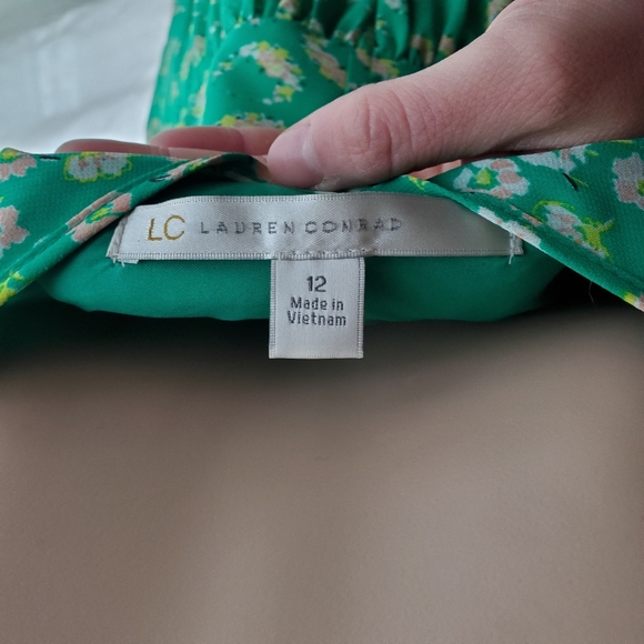 Lauren Conrad Greeb Floral Dress - Picture 4 of 4